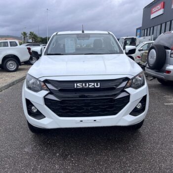 ******** Nouveauté 2024 ******** New ISUZU D-Max N60 “BB+” Bvm 164cv Space cab ” Bientôt plus vendu en boite manuelle”