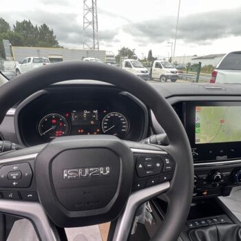 ******** Nouveauté 2024 ******** New ISUZU D-Max N60 “BB+” Bvm 164cv Space cab ” Bientôt plus vendu en boite manuelle”