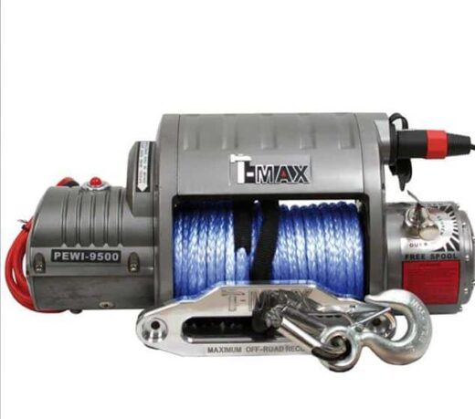 Treuil éléctrique T-Max modéle EWI-9500 S proche des Landes