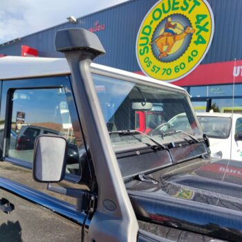 Superbe Land Rover DEFENDER 90 SW / SE TD4 ** 4 places sans TVS pour les sociétés **