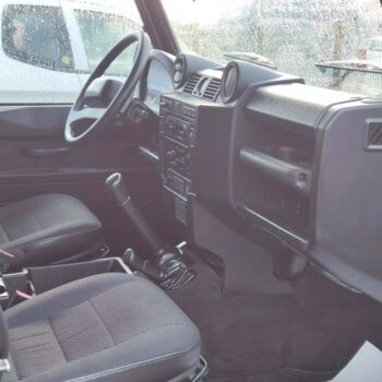 Superbe Land Rover DEFENDER 90 SW / SE TD4 ** 4 places sans TVS pour les sociétés **