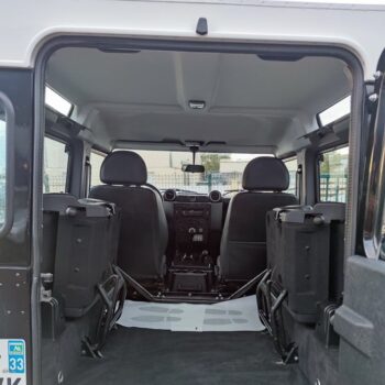 Superbe Land Rover DEFENDER 90 SW / SE TD4 ** 4 places sans TVS pour les sociétés **