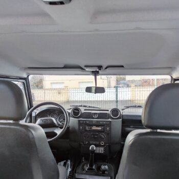 Superbe Land Rover DEFENDER 90 SW / SE TD4 ** 4 places sans TVS pour les sociétés **