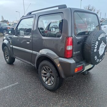 Suzuki  JIMNY 1.3 VVT JLX