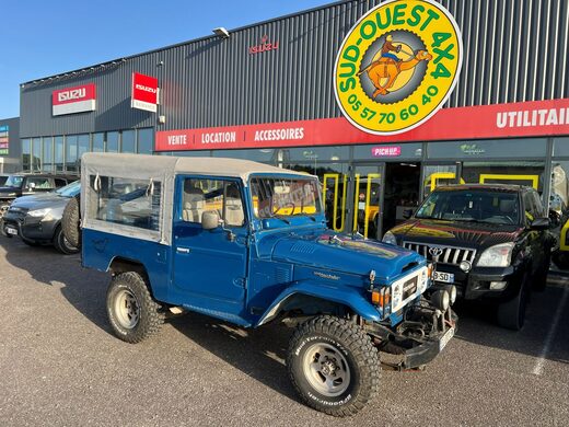 TOYOTA LAND CRUISER BJ 46 moteur 3.4L ”COLLECTOR”