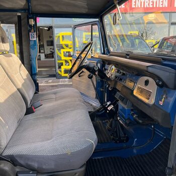 TOYOTA LAND CRUISER BJ 46 moteur 3.4L ”COLLECTOR”