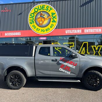 🚨🚨NOUVEAU D-Max “Nitro Sport 2.2L Bv8 PACK” TVA Récupérable🚨🚨