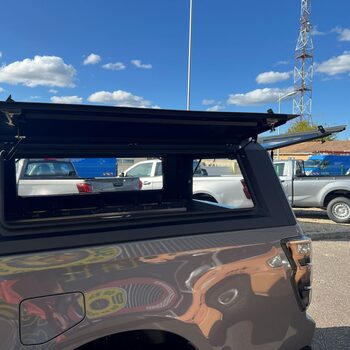 🚨🚨NOUVEAU D-Max “Nitro Sport 2.2L Bv8 PACK” TVA Récupérable🚨🚨