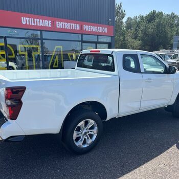 🚨🚨Nouveau ISUZU D-Max 2.2L ”ÉVOLUTION” Bvm🚨🚨 33 700.00 ht sans écotaxe
