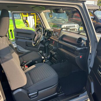 SUZUKI Jimny 1.5 VVT Privilège