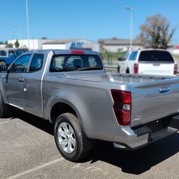 🚨🚨Nouveau ISUZU D-Max 2.2L ”ÉVOLUTION Bva” 🚨🚨 34 804.00 ht sans écotaxe